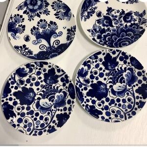 ISO!!! Royal Delft for Holland America Cruise Line Bread/Dessert Plates
